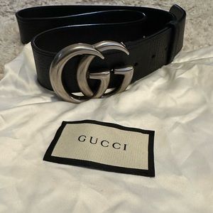 Gucci Leather Double G Belt